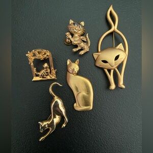 Vintage Cat pins/brooches